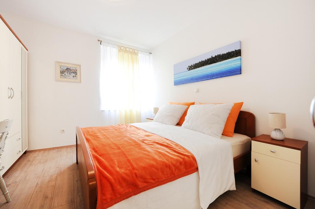 Little Cosy Apartment Zadar Exteriör bild