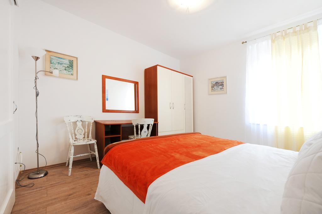 Little Cosy Apartment Zadar Exteriör bild